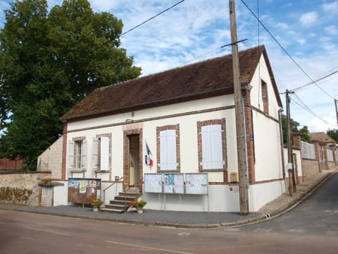 Élagueur Compigny