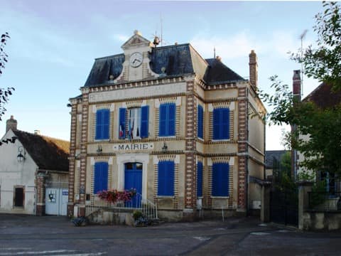 Élagueur La Celle-Saint-Cyr