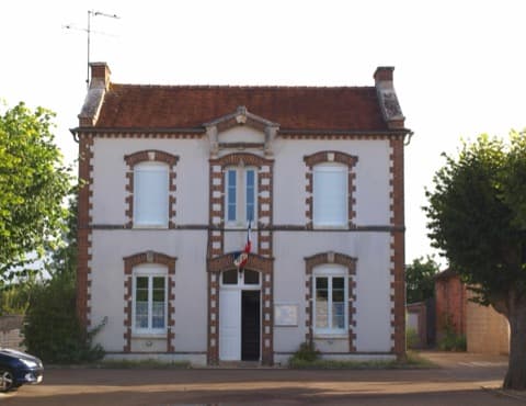 Élagueur Paroy-sur-Tholon