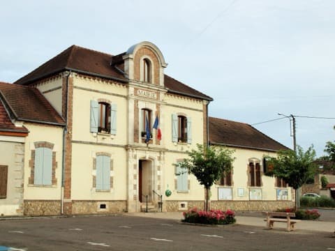 Élagueur Villeblevin